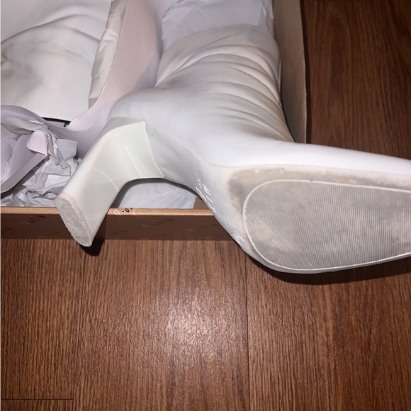 Nice pair of boots for sale. Only worn a couple of times;Downsizing my closet - Picture 6 of 6